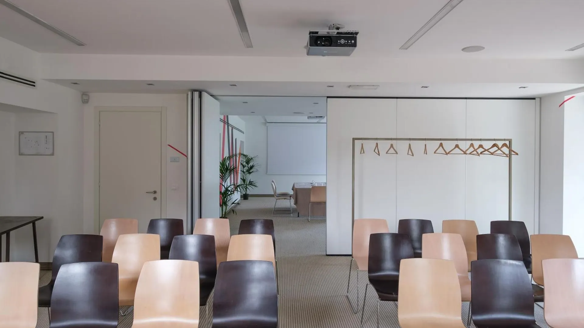 ****  Aiden By Best Western Jhd Dunant Hotel Castiglione Delle Stiviere Włochy